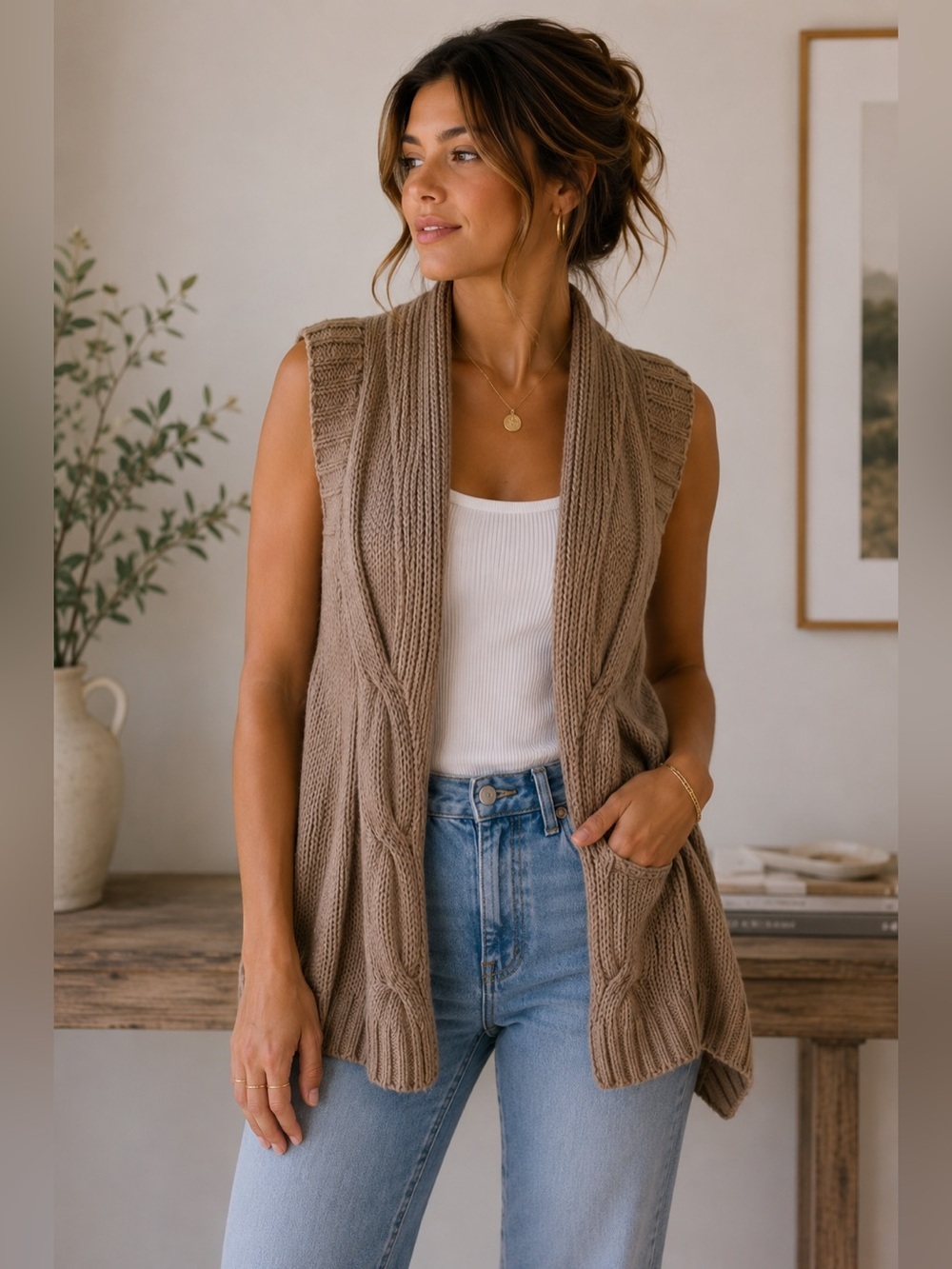 Urban Behavior Tan Knit Vest Size S Boho Cozy Casual Fall Winter Layering